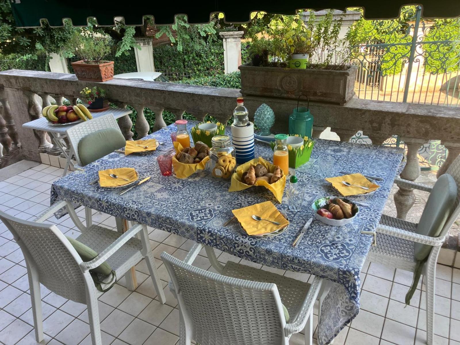 Villa Gabriella B&B - Apartments Lido di Venezia Bagian luar foto