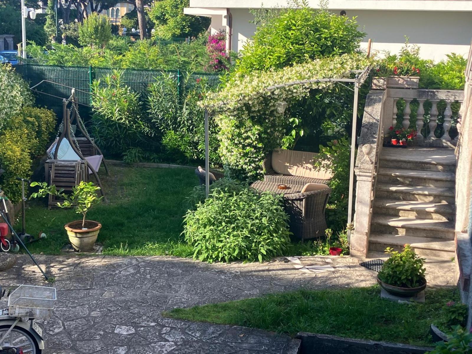Villa Gabriella B&B - Apartments Lido di Venezia Bagian luar foto