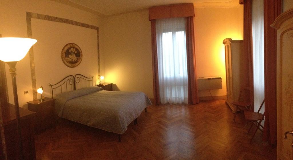 Villa Gabriella B&B - Apartments Lido di Venezia Bagian luar foto